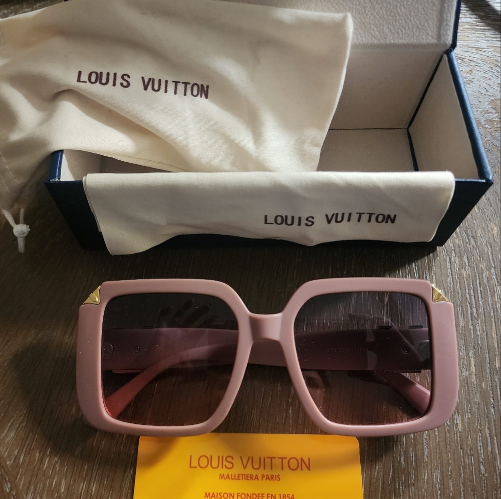 Louis Vuitton Pink Sunglasses